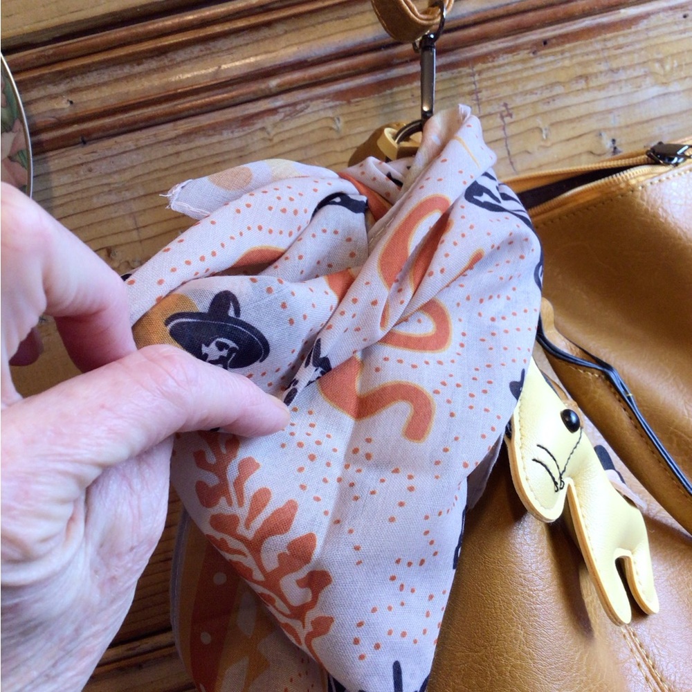 NEW! Ruxpinsrags Vegan upcycled bag - Picture 3 of 9